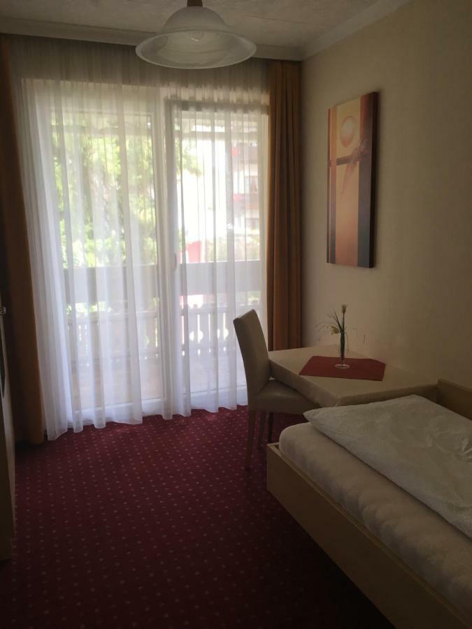 Pension Pleikner Hotel Millstatt Buitenkant foto